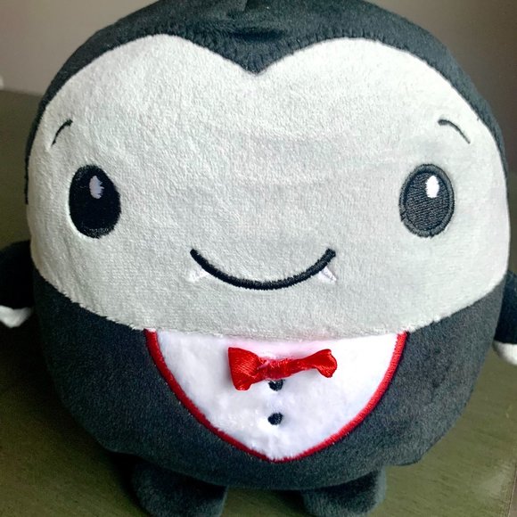 Super Soft Squishy Halloween Cute Vampire Dracula Embroidered Plush Stuffed Toy - Picture 4 of 4
